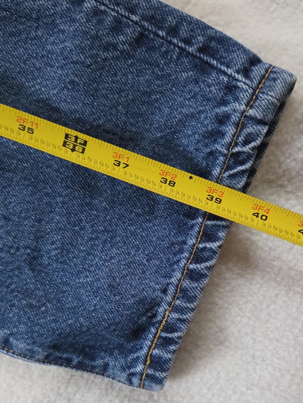 Vintage Y2K Levi’s 550 Women's 16M Relaxed Fit Tapered Leg 100% Cotton Jeans - Picture 10 of 10